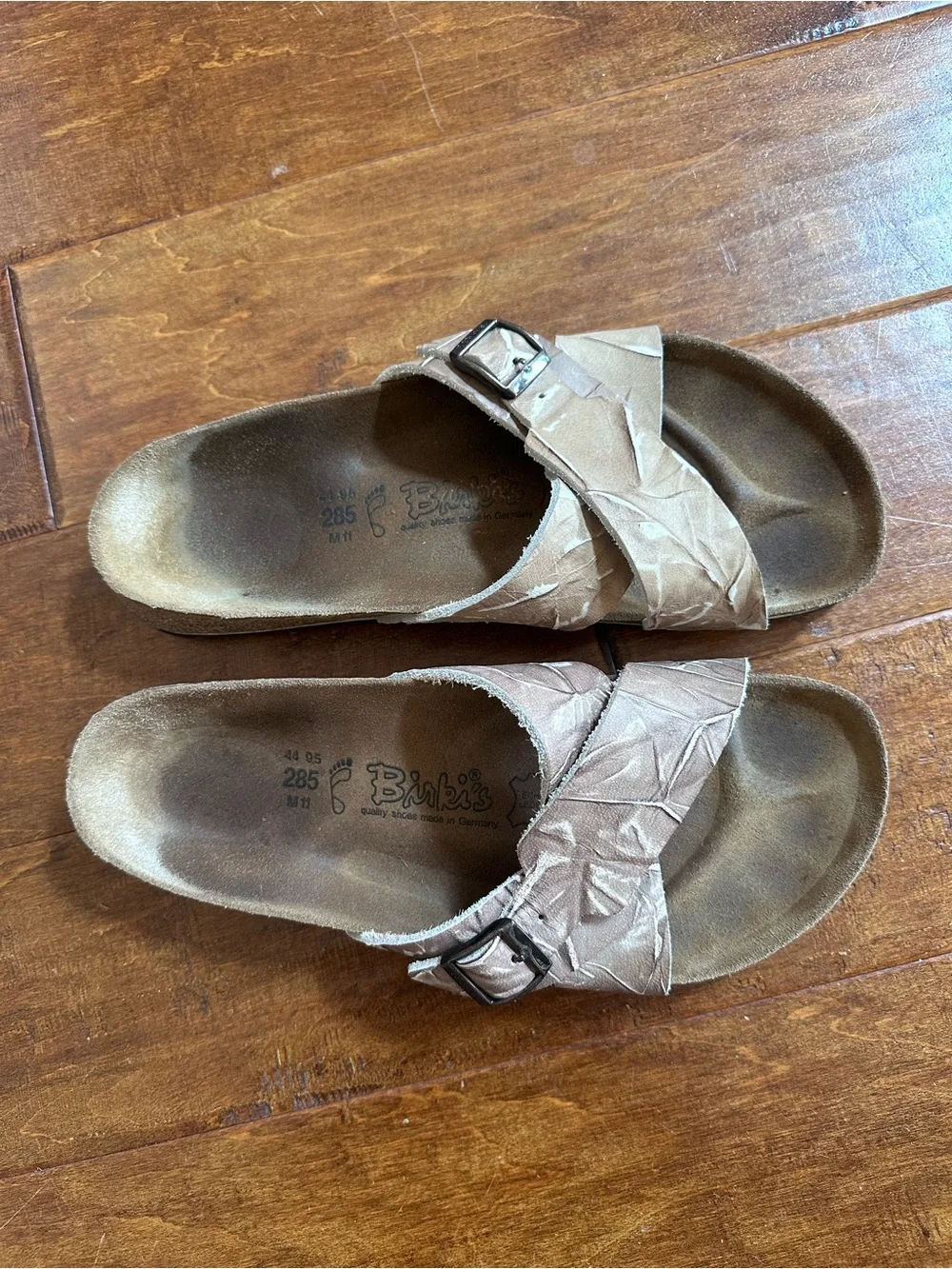Men Birki’s Birkenstock EU 44 US 11 11.5 Cross Strap Sandals Shoes Khaki Tan